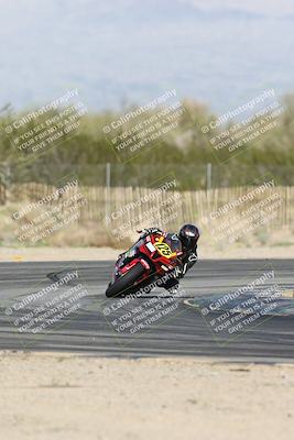 media/Jan-15-2026-Racers Edge (Thu) [[dfebeb70ab]]/2-A Group/Session 5 Turn 2/